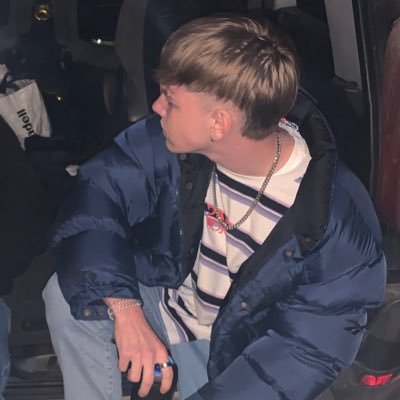 punty_'s profile picture. nf