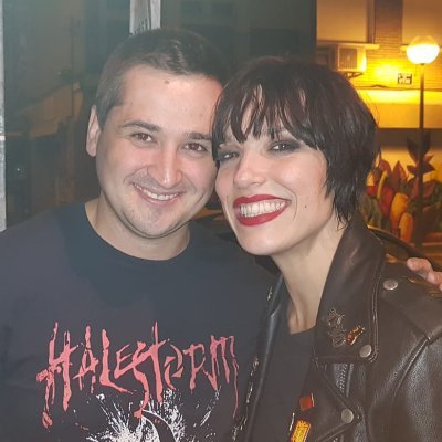 Amante de la música y Cordobesista de alma. Miembro @bufaloCCF