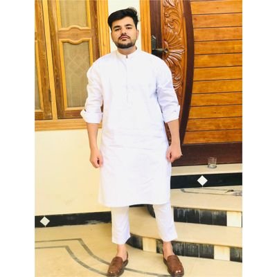 Junaidlifetoday's profile picture. Cheers to the love that we can't have
.🐾