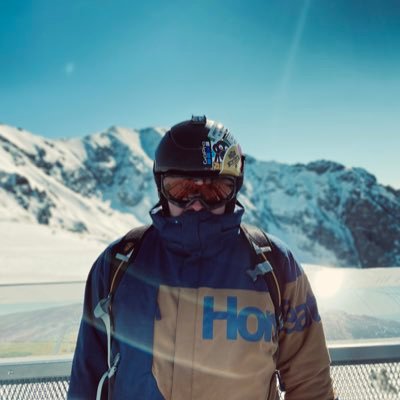 nikosz3's profile picture. NFT and Crypto addicted | AI enthusiast | Studying at JKU Linz | Data scientist 👨🏻‍💻