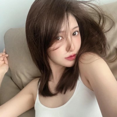 NikkiLo90057004's profile picture. 等你～