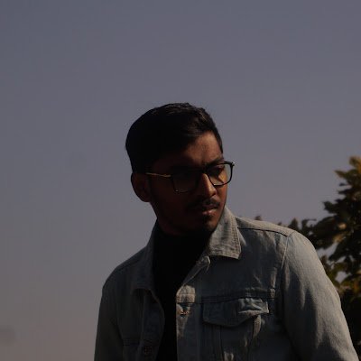 _eshansengupta's profile picture. Undergrad Engineering Student and Tech Enthusiast