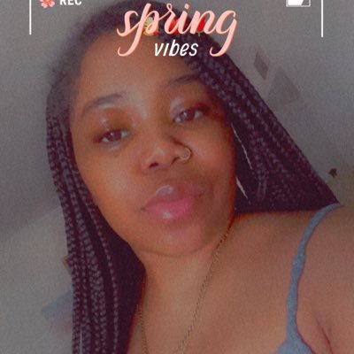 I'm a lady👸🏾. A lady who knows where she's going💁🏾 & knows where she's been is that of the past💋 Just Me & ZaMiyah🧜🏾♀️🌻💕