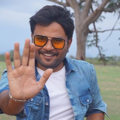 nivas_offl's profile picture. 😎😎😎