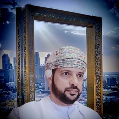 أَنـا الـرجل الَّذي خُبِّرتَ عَنهُ وَقَـد عـايَنتَني فَدَعِ السَماعا.
