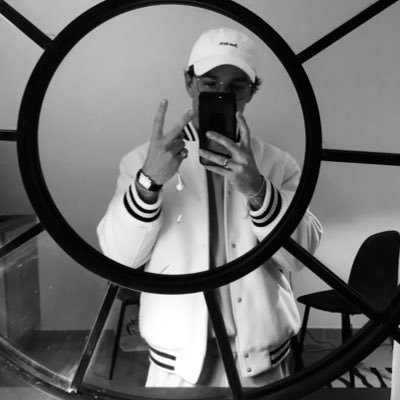 FelixGodfrey97's profile picture. 🇬🇧🇫🇷