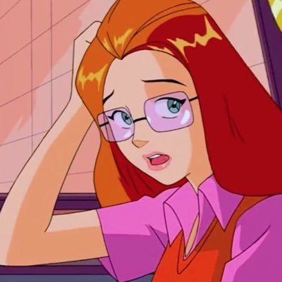 tgalarzaachor's profile picture. a human phoenix