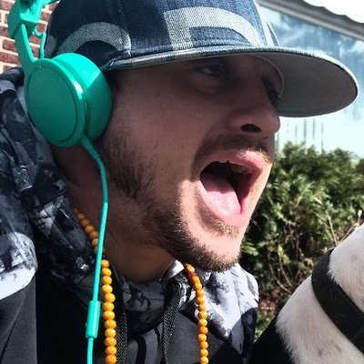 Michael27745022's profile picture. 