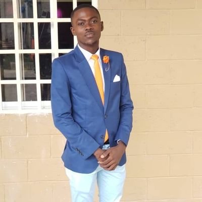 clervil_carl's profile picture. God 🙏- Électromécanique 🔧💻- $occer ⚽ (#FCBarcelona - Argentina 🇦🇷) - Savoir💡📚 - Modestie ☺