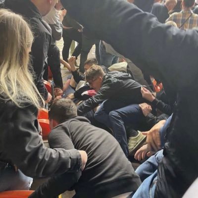 brandondcfc04's profile picture. #dcfc | Milwaukee Bucks | Green Bay Packers | 21