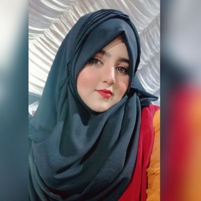 ayeesha_waheed's profile picture. 