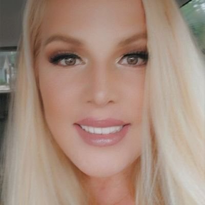 SuzieQ0423's profile picture. 