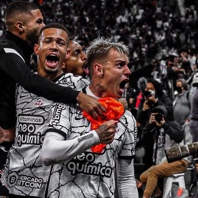 AQUI É CORINTHIANS PORRA 🖤🤍🦅
7 BR
3 CDB
1 LIBERTA
2 MUNDIAL
30 PAULISTÃO