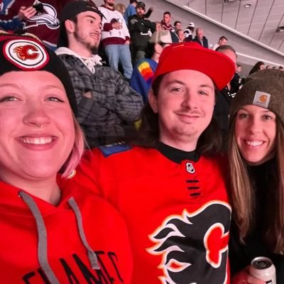 #GoBirds
#CofRed
Photographer