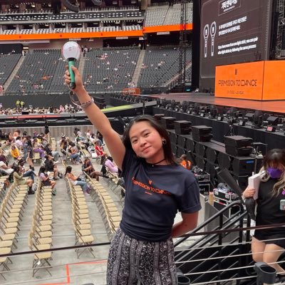 bernabejenn's profile picture. “G👆🏽D is madly in l🤍ve with you” #IAMARMY💜