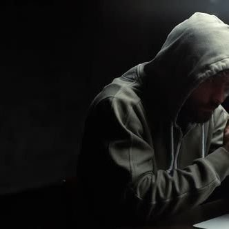 Th3Developr's profile picture. dialing….