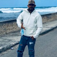 plinio (@dayronm02481696) 's Twitter Profile
