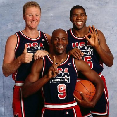 Here to bring you old NBA-related photos