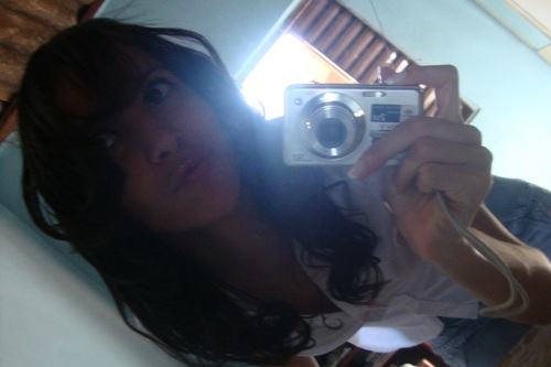 Canceriana , Modelo , Namorando , 19 Aniinhõos ii
Mt mt mt Feliiz ;*
Obg' meuu DEUS Por Td Q O Senhor Me Destte sz'
Mãe ii Vó tt amoo mt ' 3