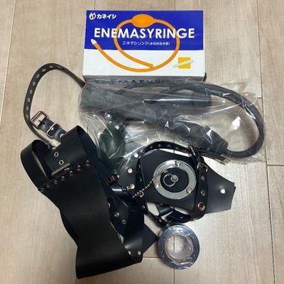 TAKA20225's profile picture. 浣腸、小便、スカ、フィスト、小便浣腸、ケツ穴便器使いたい
糞詰まった穴掘るの好き
変態ドM絡んでください