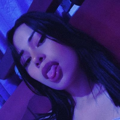 Tatiana77979597's profile picture. 