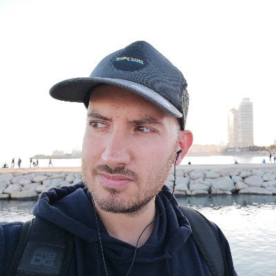 UX/UI Engineer & Product Designer (by exp) from Vigo, Galifornia.
Former @SoftonicEng
Always learning & trying to figure out what I want to be(come) next!