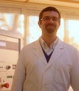 Dr. Carlo Pastore, specialista in oncologia. Terapia del cancro con approccio multimodale (chemioterapia, ipertermia, terapia di supporto)