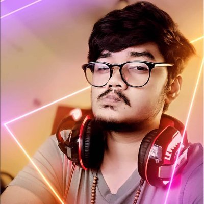 Shooter Games content creator and streamer..