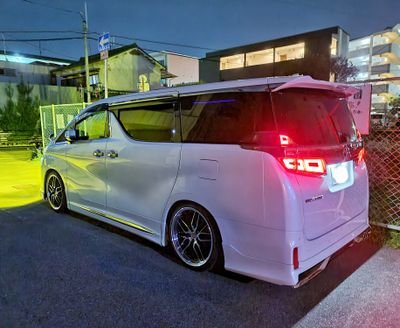 過去(cs1.6,cso,csgo,valorant)現在apex(フェードアウト気味)
車とバドミントンとゴルフが好き