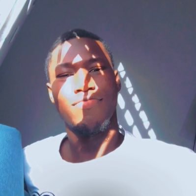 AbuHudhaifa3's profile picture. I'm young👦strong💪damp😶and broke😛😜😎
Do #like
      #follow &
      #i_will_follow_back