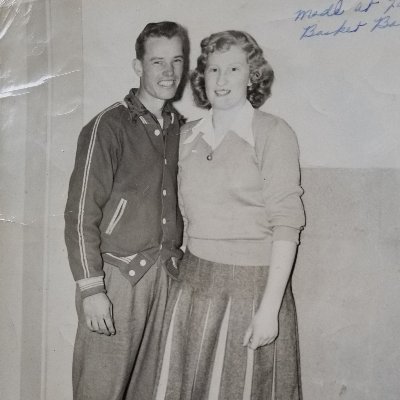 Christian, Conservative, Golfer, Financial Professional, SEC Football. The pic is my Mom and Dad when they were young and he played basketball. She Cheered.