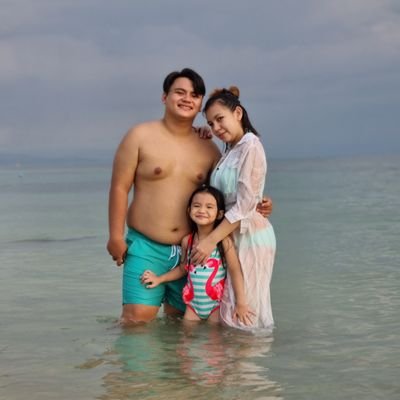 RosarioTheGreat's profile picture. 👸🏻alesseirose 11815-12:15 • 👶🏻zafreena eince 7416-10:22