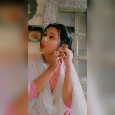 ShreyaAM22's profile picture. Me Myself #Armaalians & I..WHATS UR SUPERPOWER???😍😍
acting +singing i can dance to 😉😉