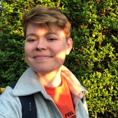 ā¢RSE nerd ā¢FINISHED an MA in education & social justice ā¢they / them luke warm takes all my own