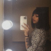 Abril (@abril_alb) 's Twitter Profile