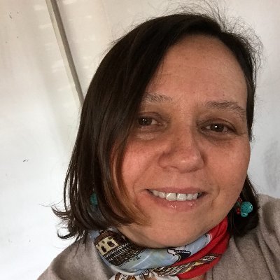 Comunicadora audiovisual, feminista y archivera en formación.