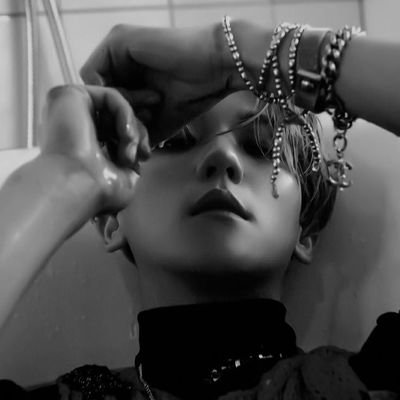 ByunSania's profile picture. ─ Fan account ⋆BBH|EXO.✦🌑