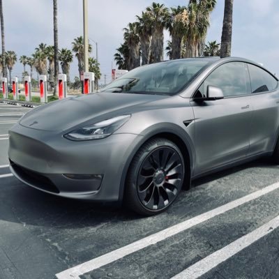 31K on TikTok | Tesla and EV Journey with @mlozada and the family Tesla Model Y “King Kong” | News, Tips and Content all around life with a EVs