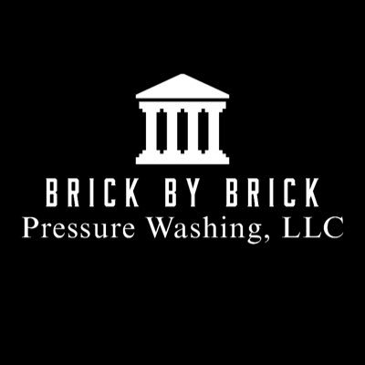 Rest In Paradise My People🖤👑 Student Athlete @ The University of Incarnate Word 🎒🦍 Owner of Brick By Brick Pressure Washing, LLC