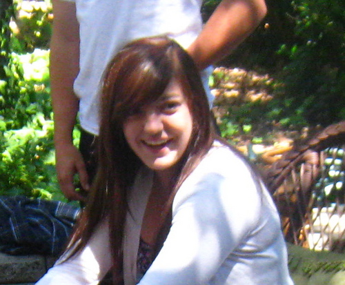 Im 19 year old i go to cabrillo college and I love life with everything in it :]