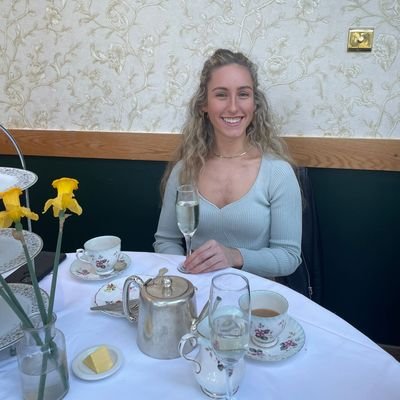 niamhcott's profile picture. Physiotherapist @ Belfast Health and Social Care Trust.
She/Her