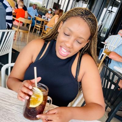 kamo_mabele's profile picture. social worker 🎓☮️ a daughter, aunt and a friend. 🌴. my actions speaks for me.