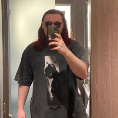 l1am09's profile picture. he//him  21