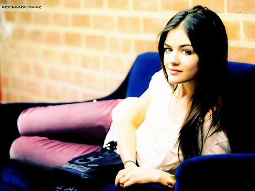 thatchickAria's profile picture. Hey, i'm Aria.. follow me. Mentions & DM's are always open. i follow back, just ask.  (: (RP)