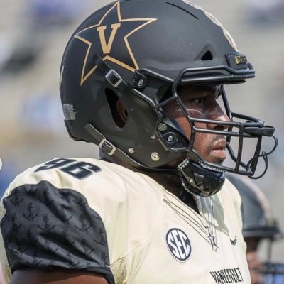 6’5” 325 Offensive Line Prospect Can play OT, OC, OG, DE,DT,NT, etc