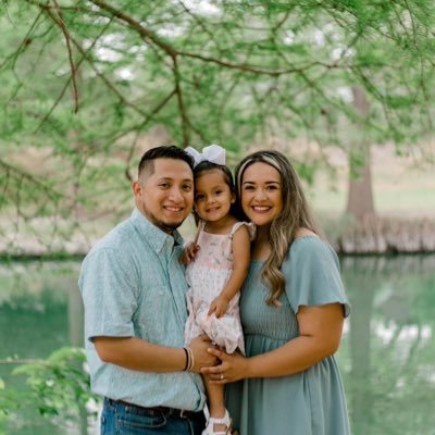 melohernz's profile picture. @kayceefelan ❤️💍