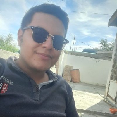 Miky Ruiz
Futbolista muy malo pero muy apasionado #Chivas