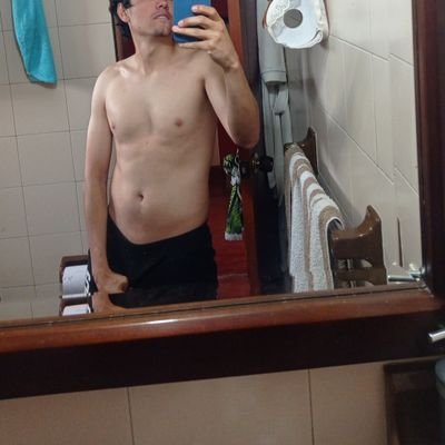 Soy joven de 26 años muy respetuoso y amigable