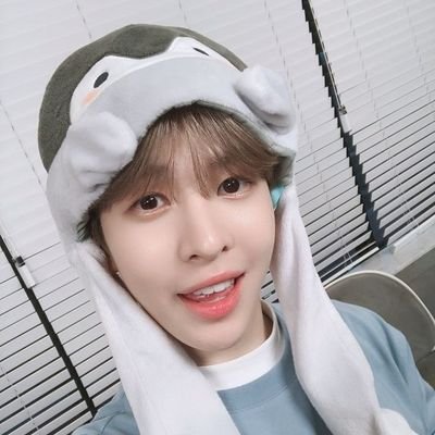 fan account dedicated to the little penguin of cravity #앨런