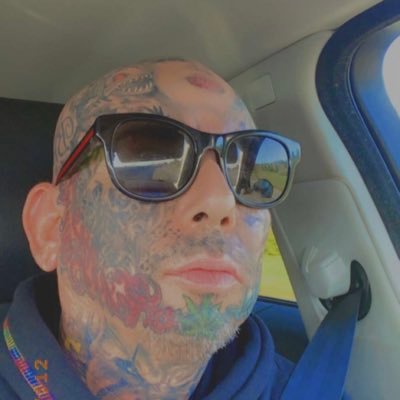 set_eddie's profile picture. tree man trap star 420🥵🔥💨